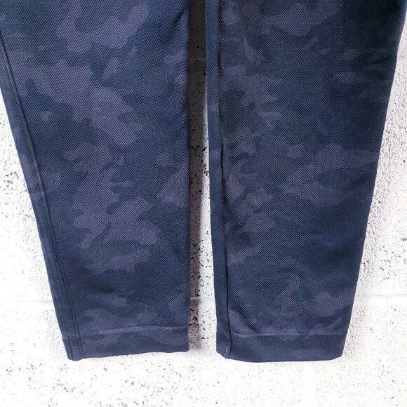 Spanx Women's Size 2X Black Camo Seamless Look At Me Now Leggings High Waist 7/8 - Picture 5 of 6